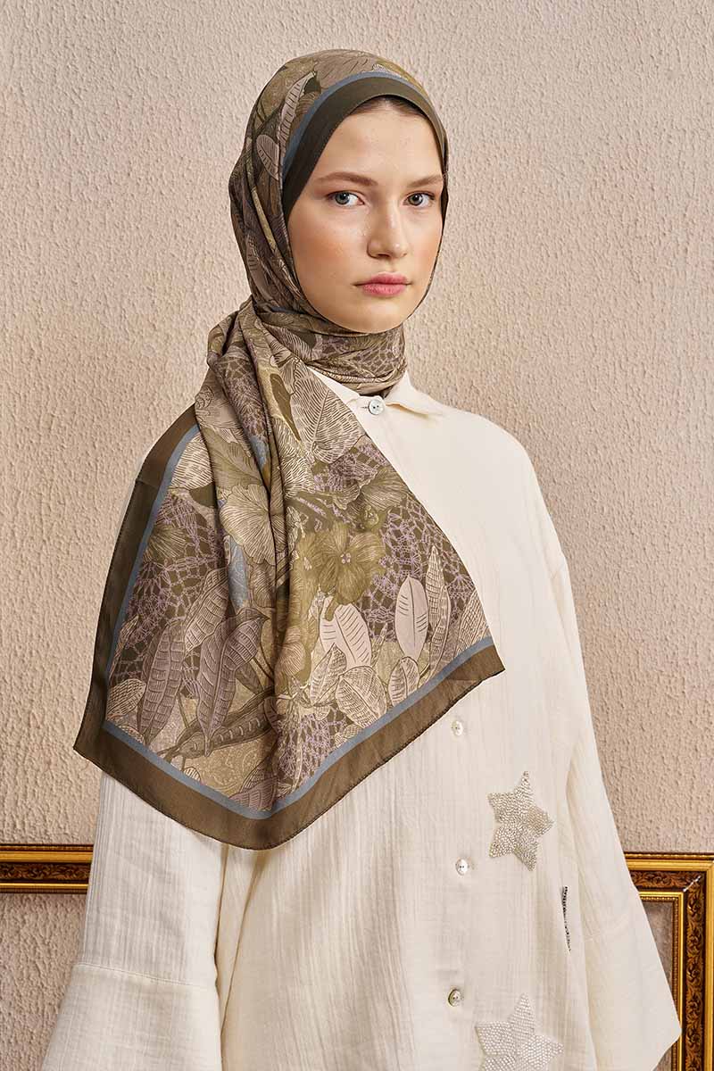 Celebrity Fiorenza Shawl - Khaki
