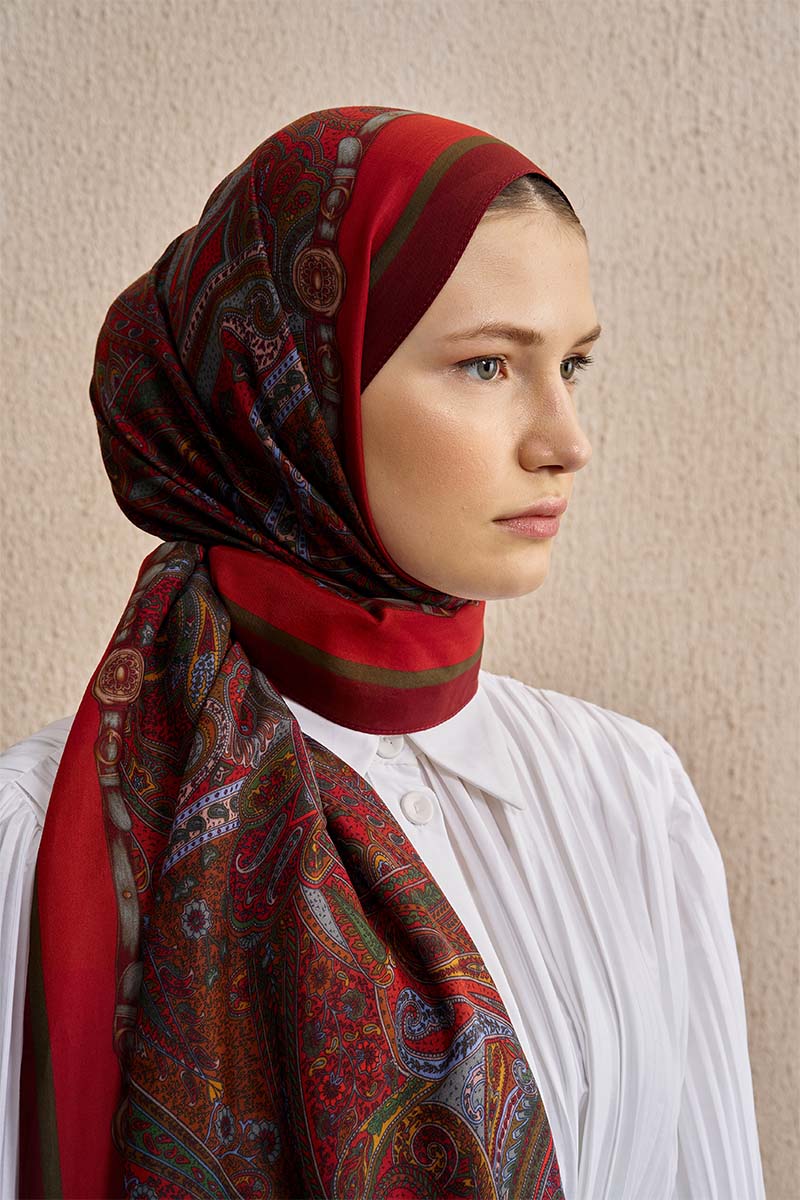 Celebrity Hera Shawl - Red