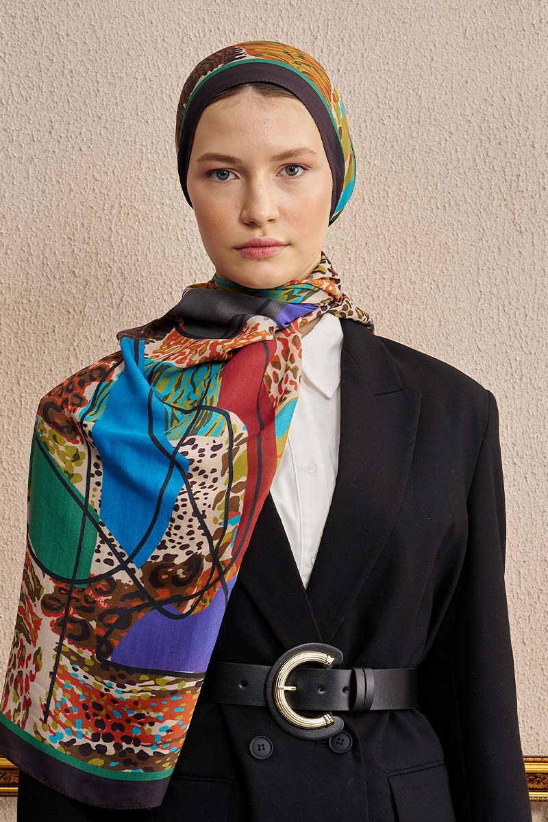 Celebrity Sable Shawl - Burgundy