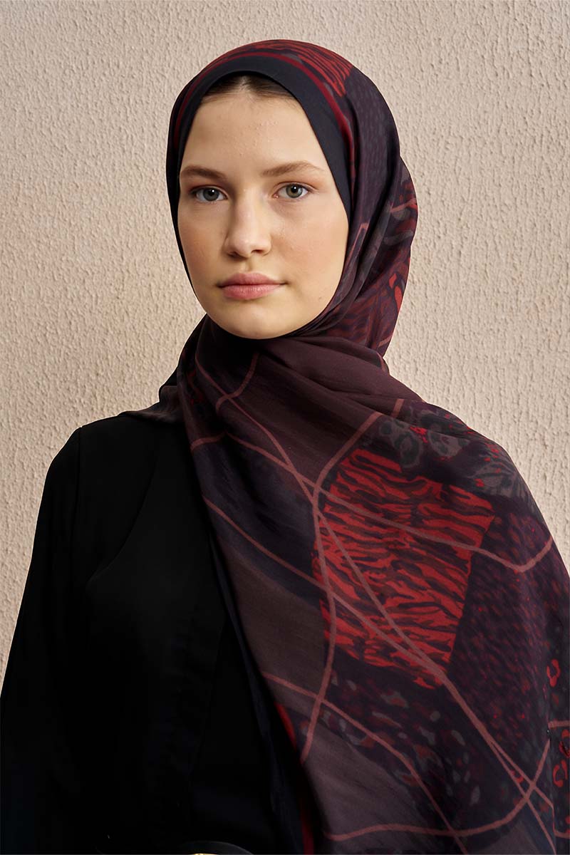 Celebrity Sable Shawl - Burgundy / Black
