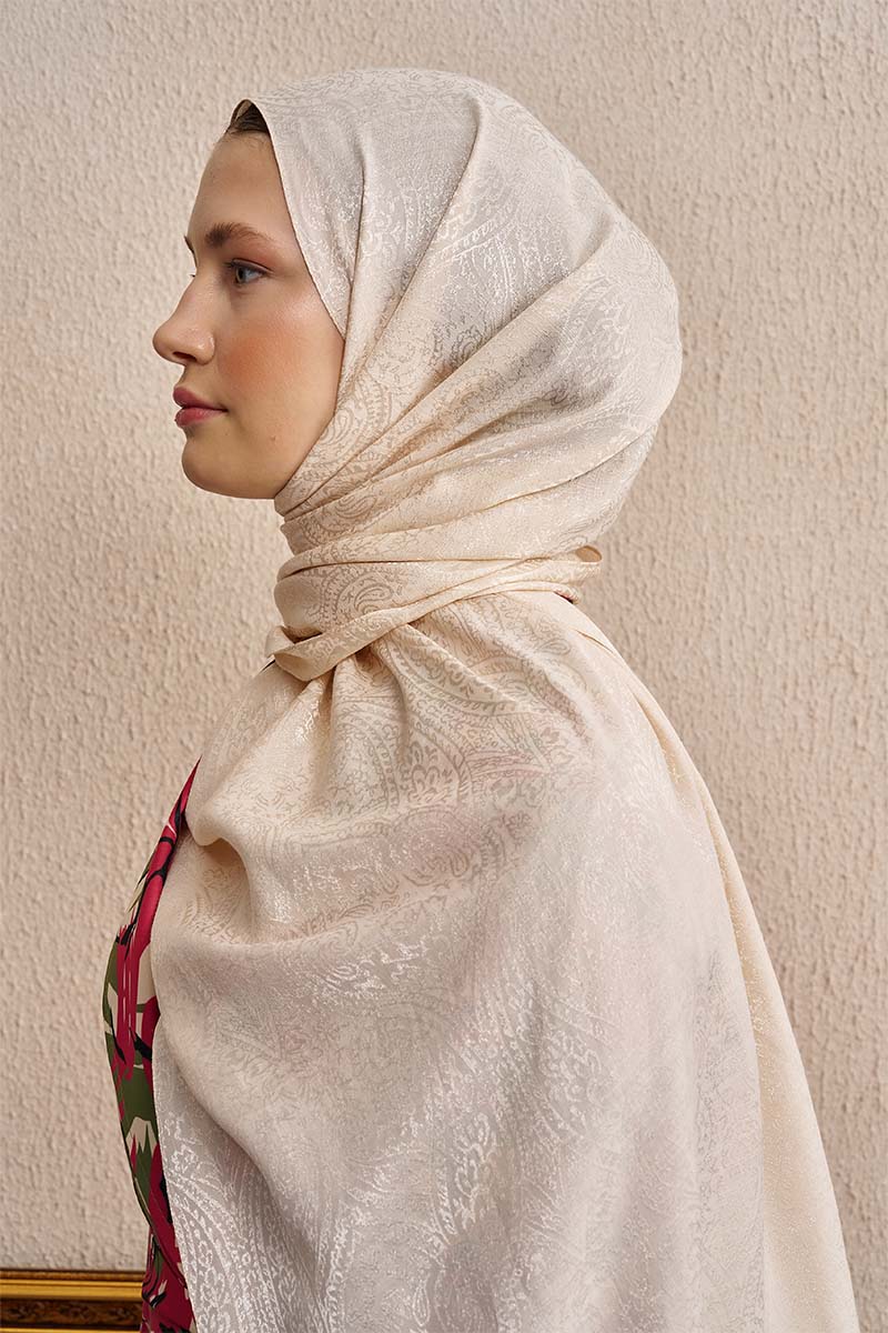 Double-Sided Ethnic Pattern Shawl - Cream