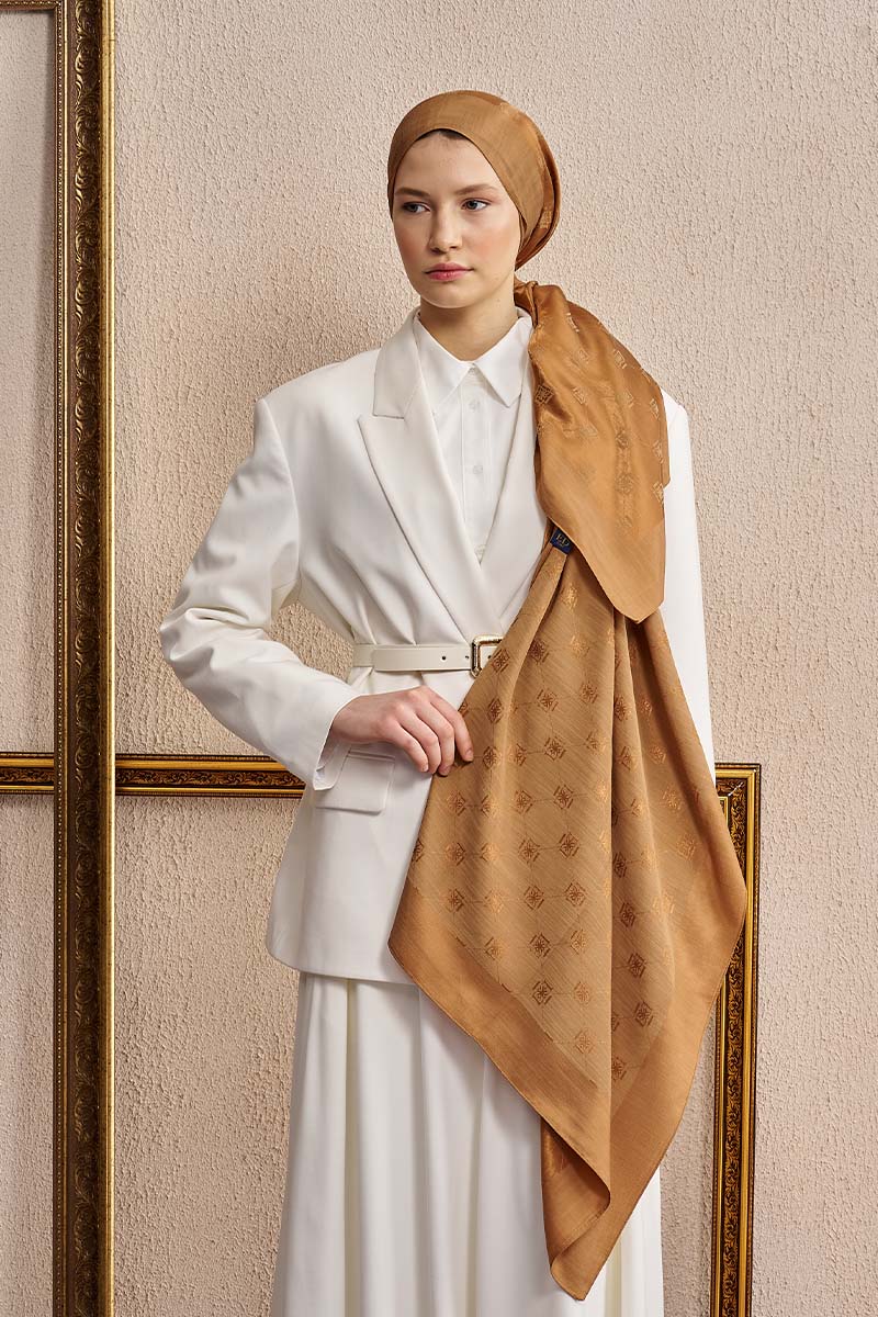Double-Sided Logo Pattern Shawl - Camel