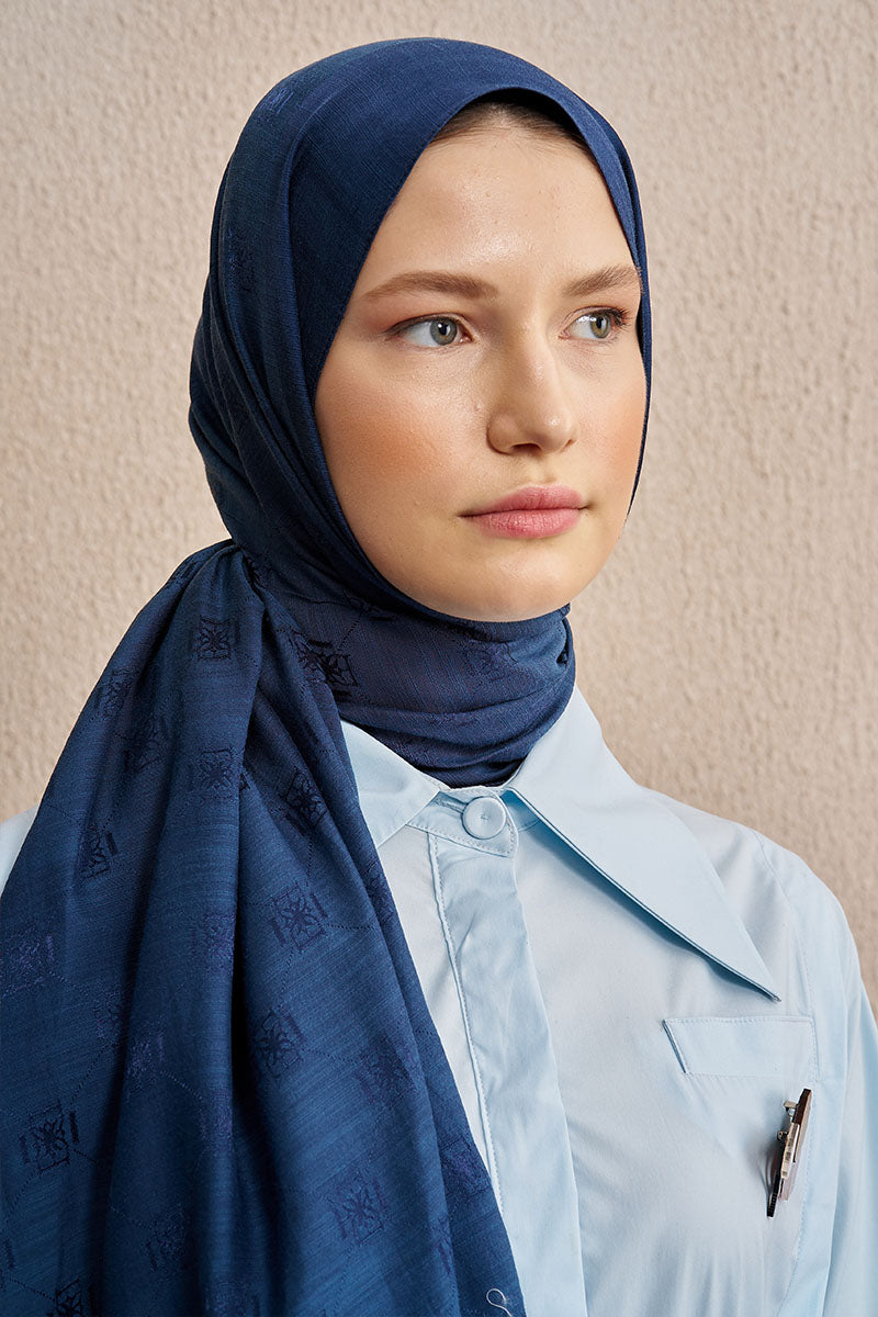 Double-Sided Logo Pattern Shawl - Navy Blue