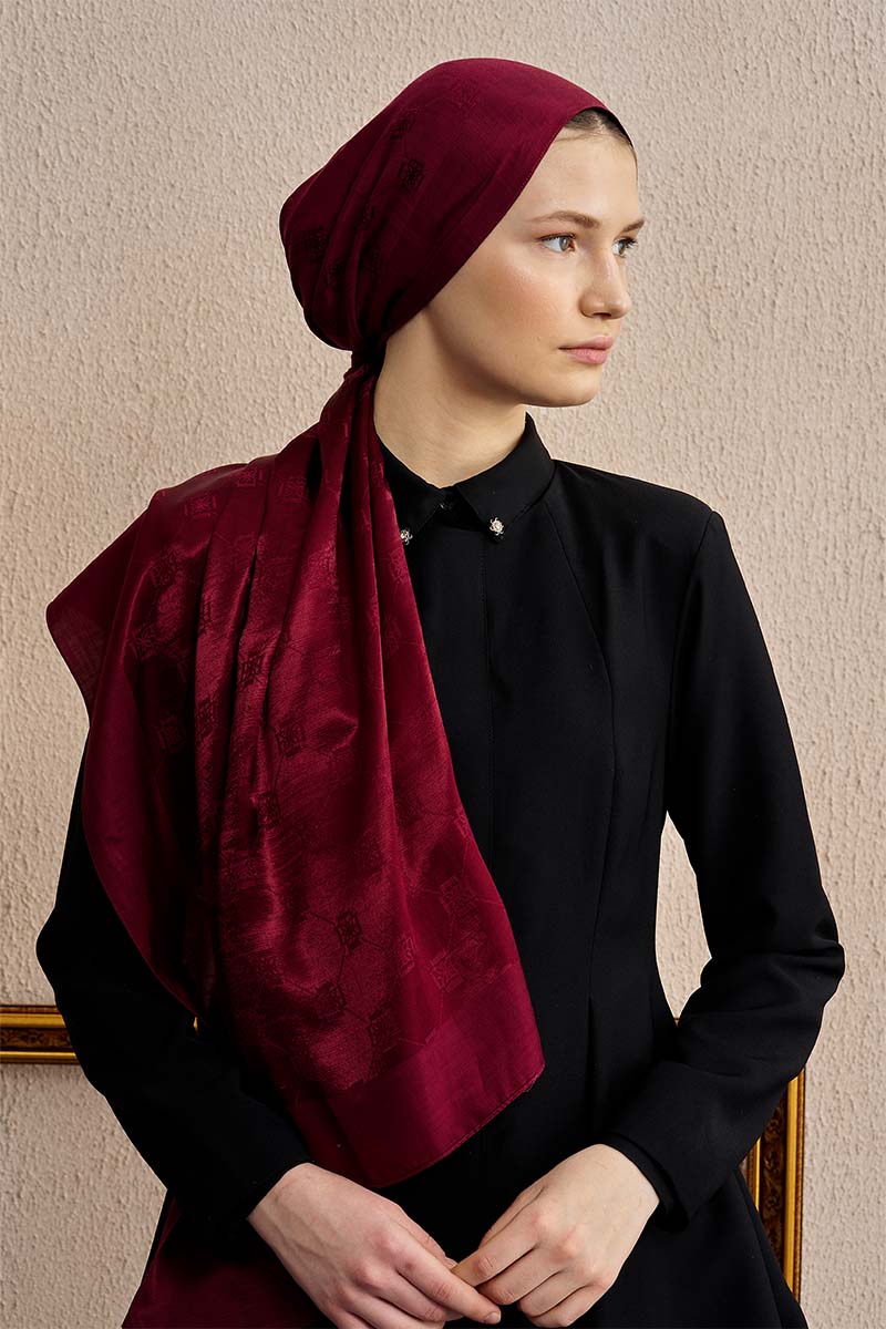 Double-Sided Logo Pattern Shawl - Burgundy