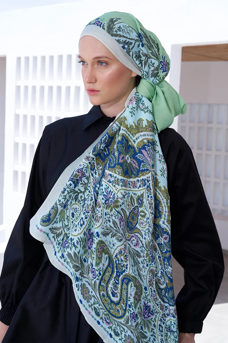 Curated Ethnic Shawl - Light Green