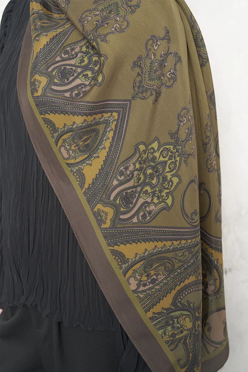 Floss Viscose Shawl Riseon Pattern - Green