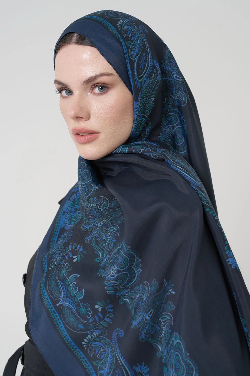 Floss Viscose Shawl Sheer Pattern - Navy Blue