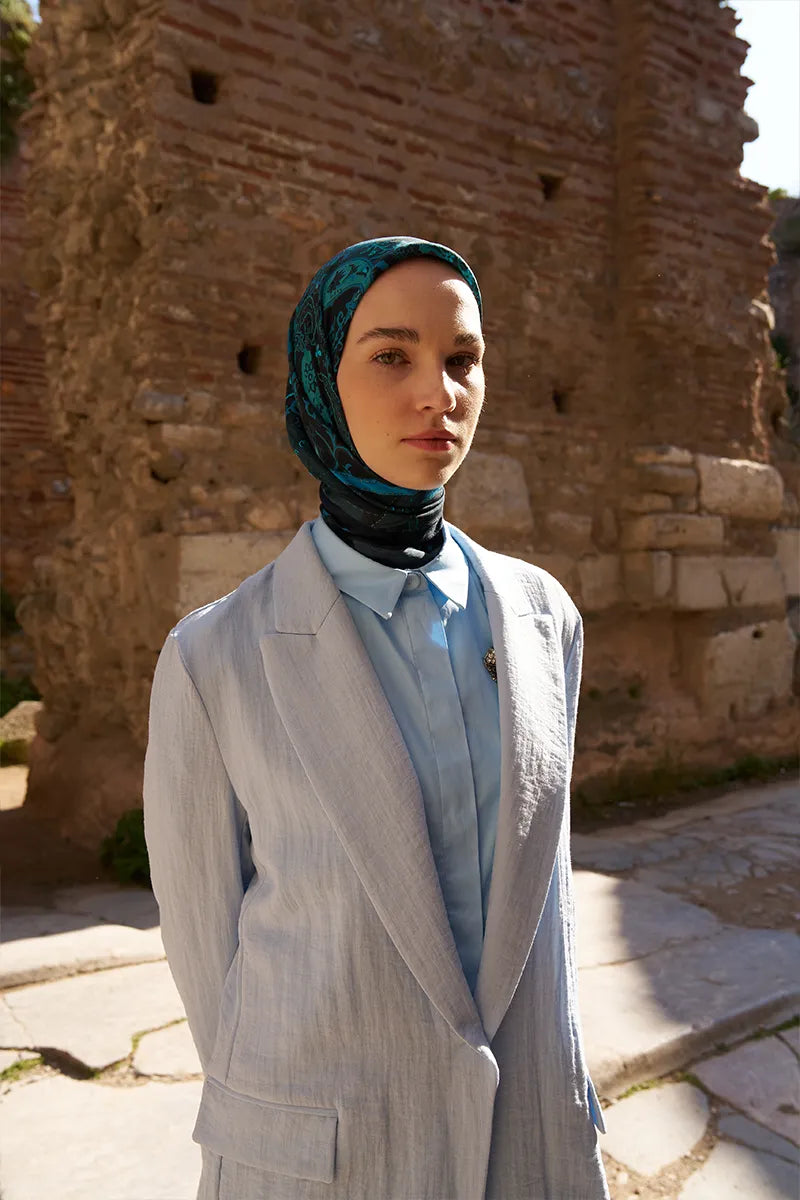 Glaze Mistral Pattern Scarf - Navy Blue