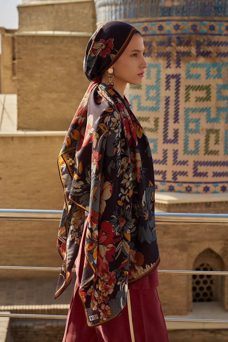 Gülzar Yün İpek Şal - Siyah