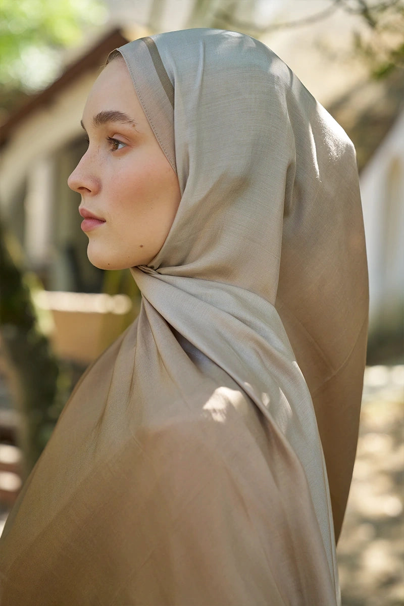 Inspired Gradient Pattern Shawl - Beige