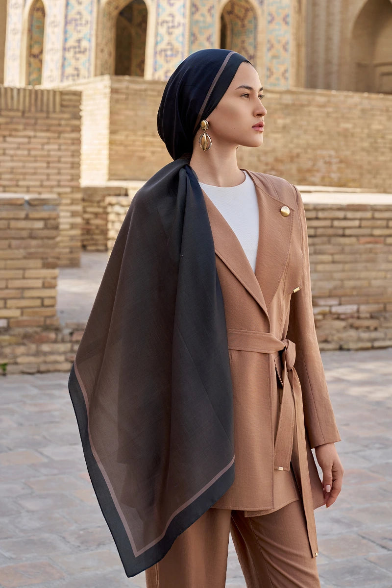 Inspired Gradient Pattern Shawl - Brown