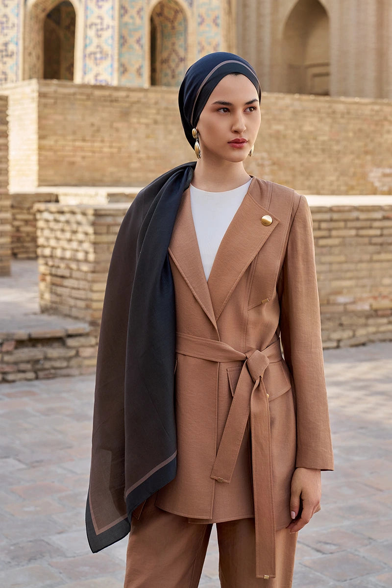 Inspired Gradient Pattern Shawl - Brown