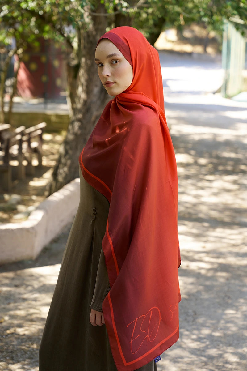 Inspired Gradient Pattern Shawl - Red