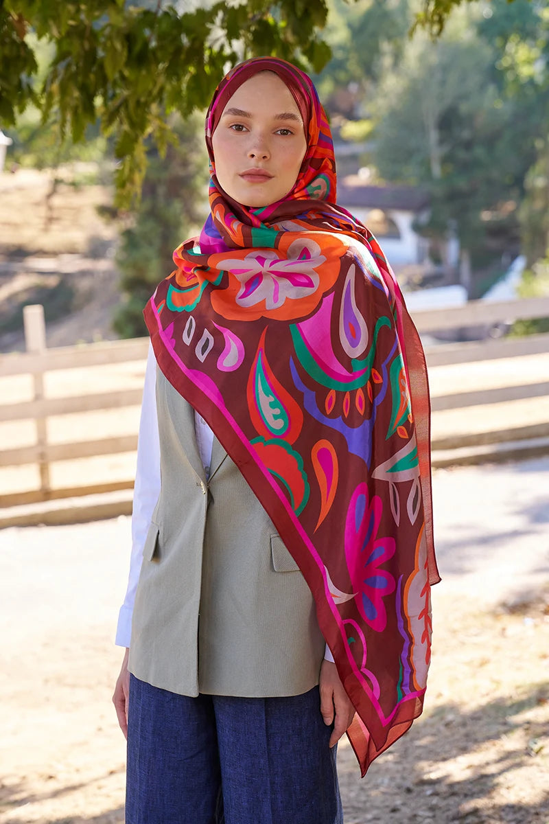 Inspired Density Pattern Shawl - Burgundy