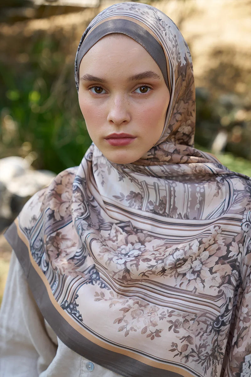 Inspired Esperanza Pattern Shawl - Mink