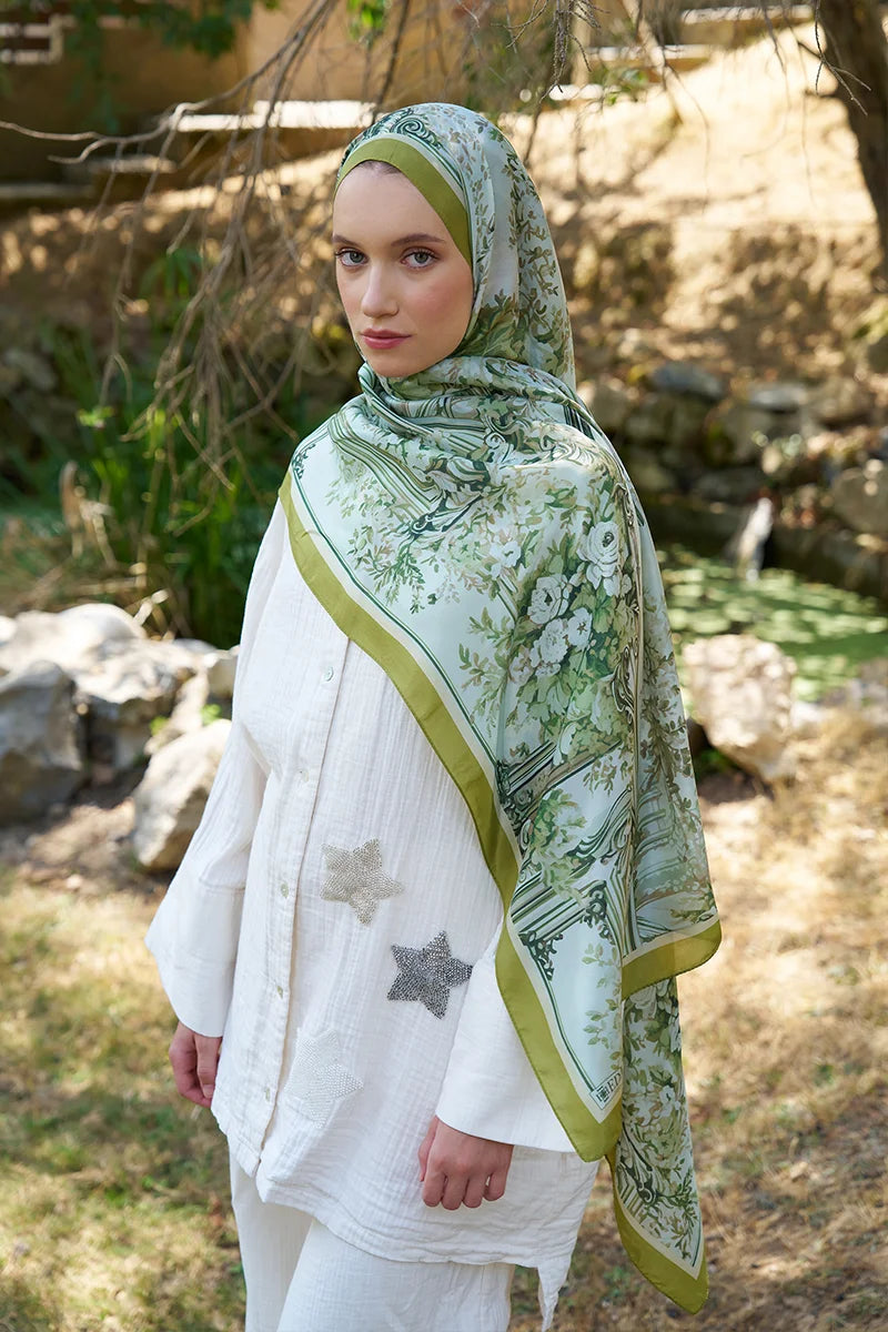 Inspired Esperanza Pattern Shawl - Green