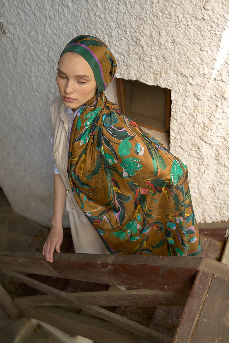 Inspired Muse Pattern Shawl - Brown