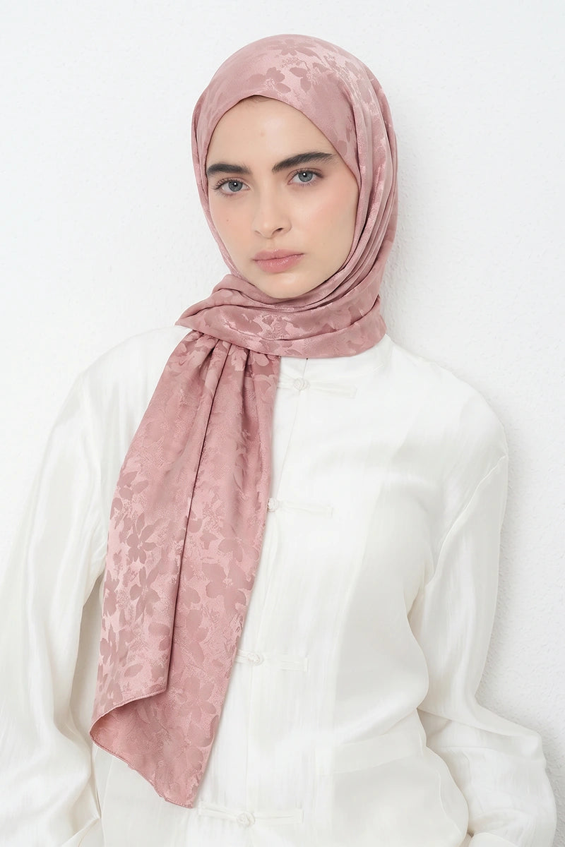 Silky Jacquard Shawl Daisy Pattern - Pink