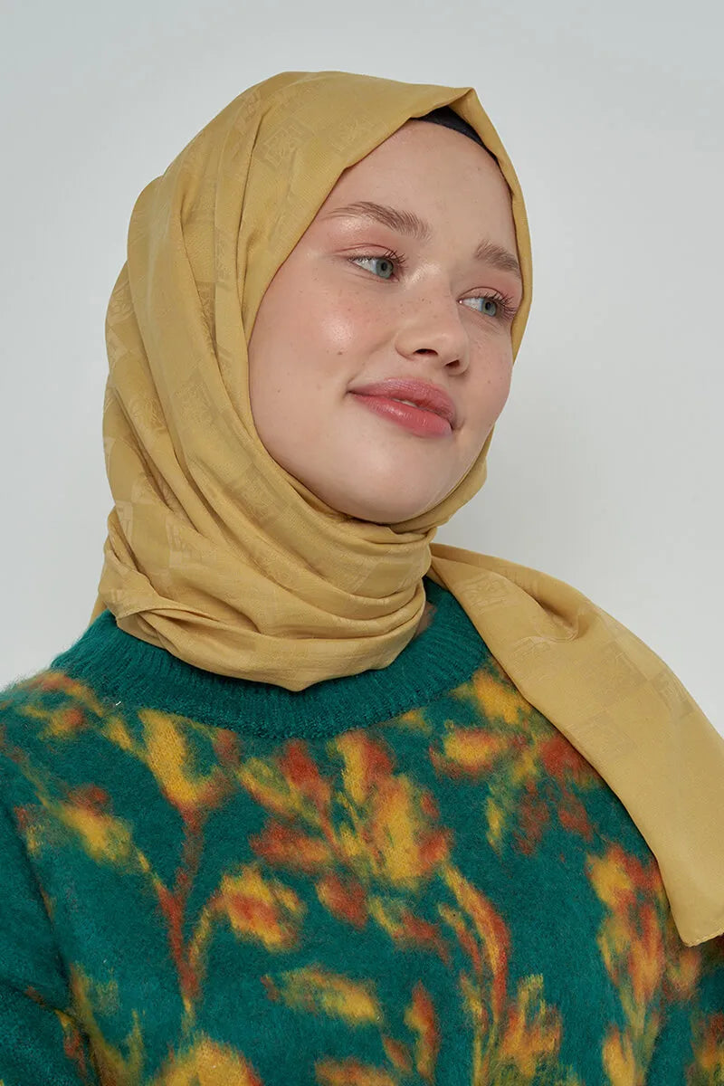 Pamuklu Şal Monogram Desen - Hardal