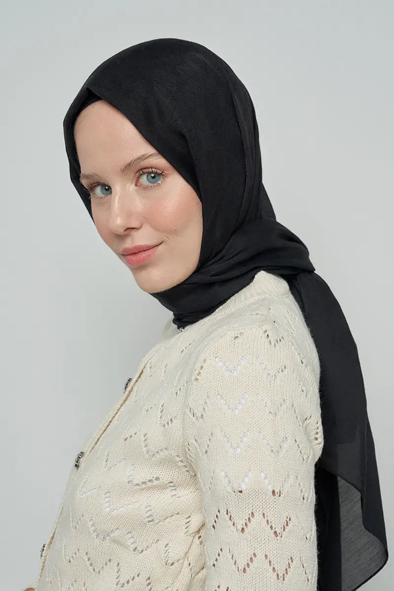 Pamuklu Şal Yaprak Desen - Siyah