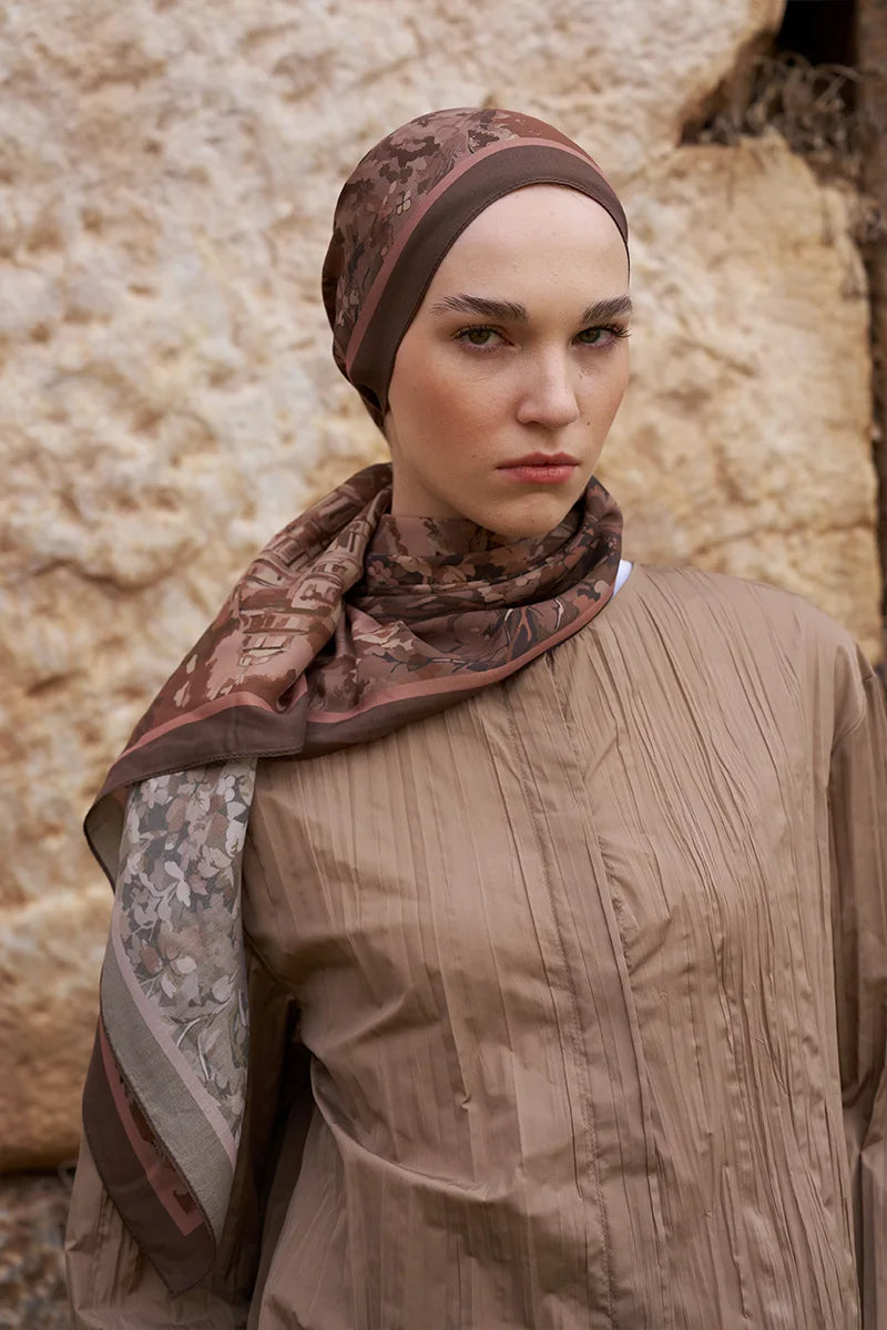 Sunrise Spring Pattern Shawl - Brown