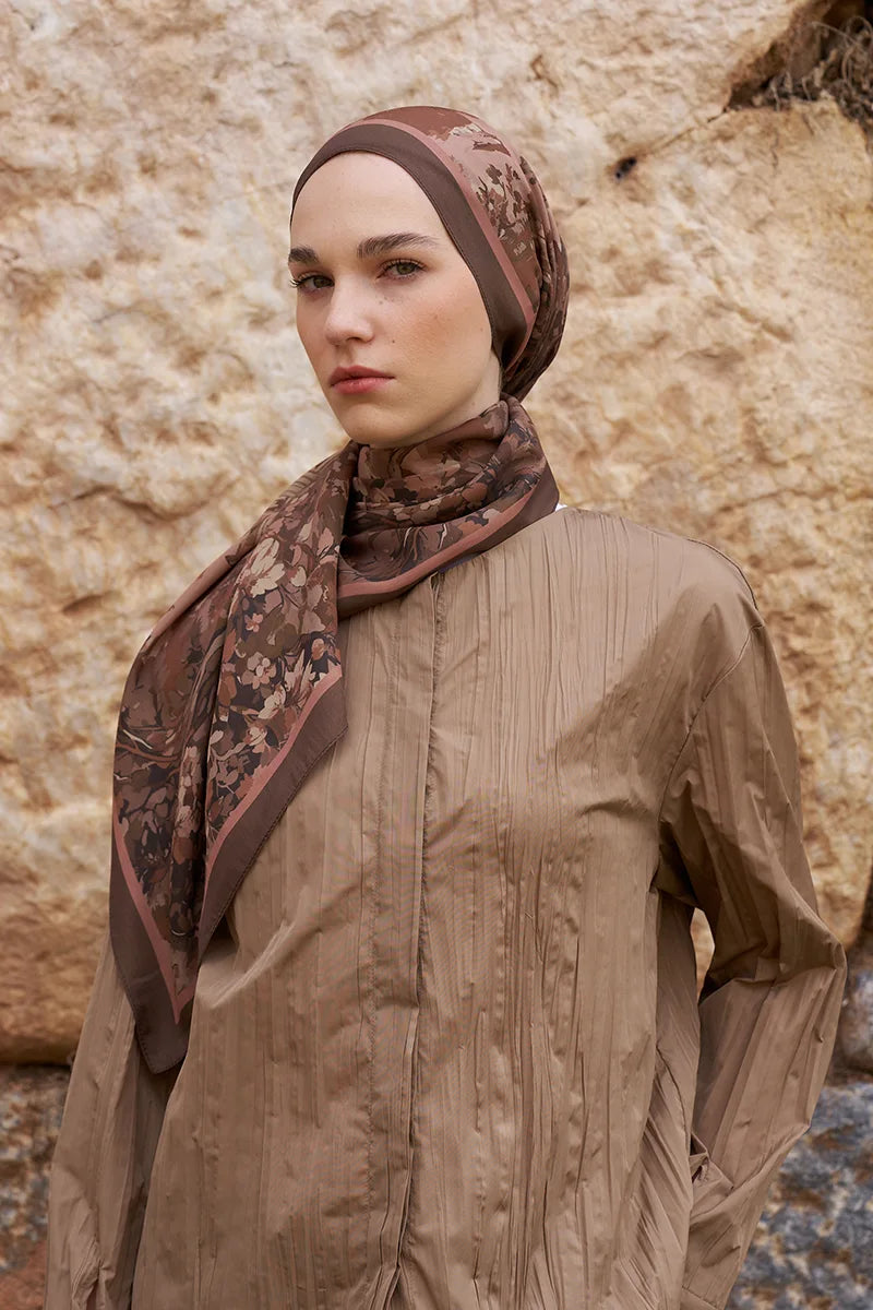 Sunrise Spring Pattern Shawl - Brown