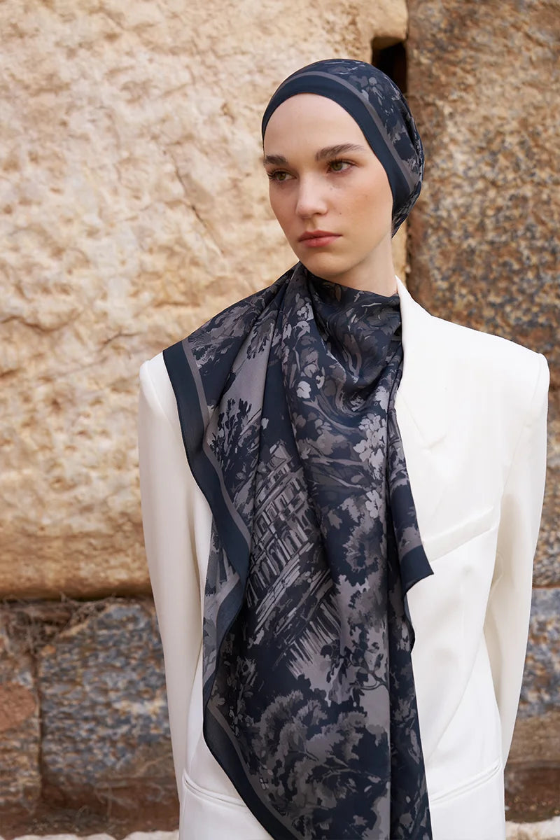 Sunrise Spring Pattern Shawl - Black