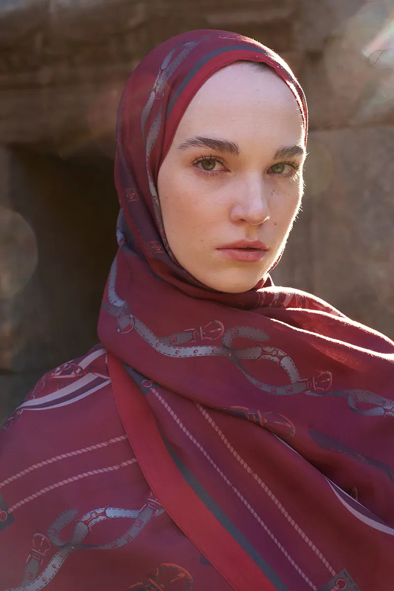 Sunrise Baroque Pattern Shawl - Burgundy