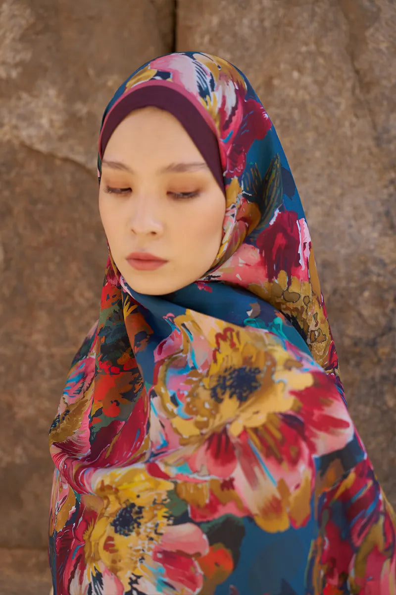 Sunrise Floral Pattern Shawl - Plum