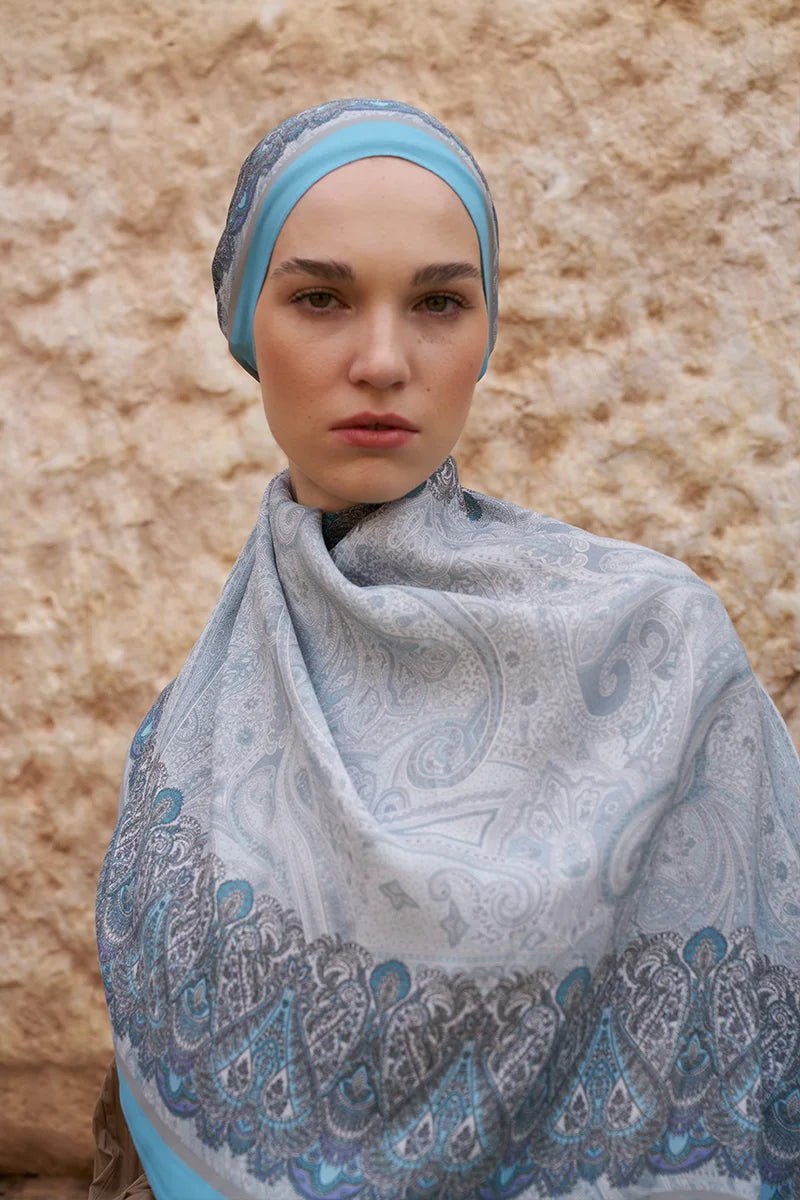 Sunrise Ethnic Pattern Shawl - Blue