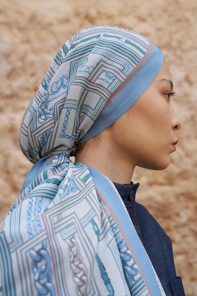 Sunrise Geometric Pattern Shawl - Blue