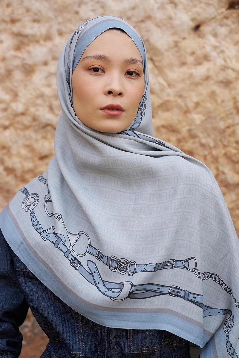 Sunrise Belt Pattern Shawl - Blue