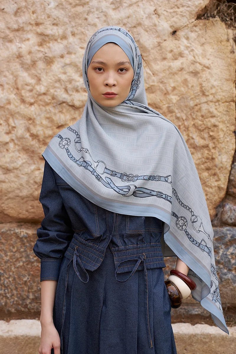 Sunrise Belt Pattern Shawl - Blue