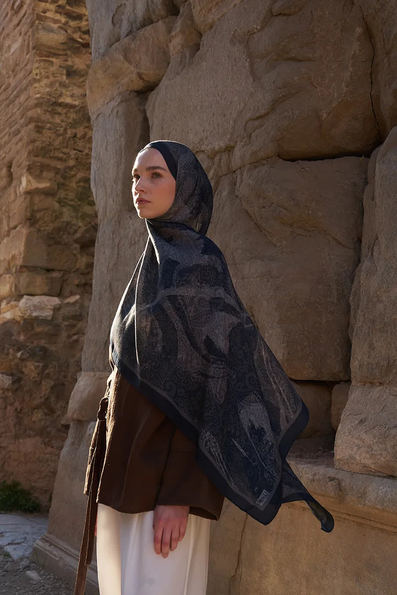 Sunrise Dream Pattern Shawl - Black