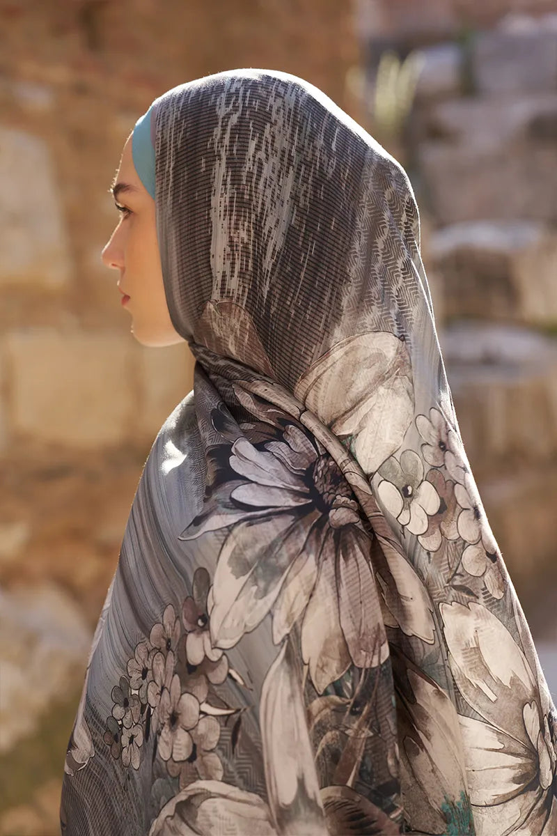 Sunrise Lily Pattern Shawl - Blue