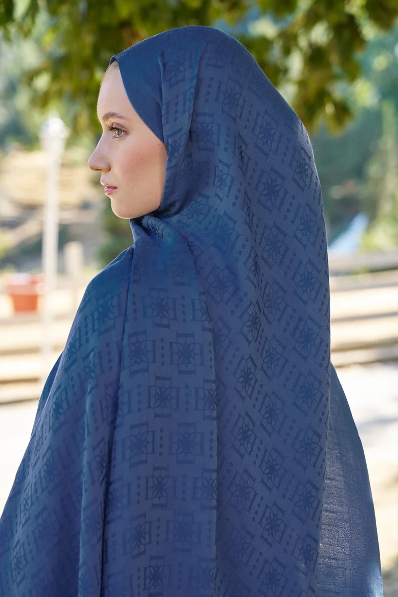 Naia Cotton Logo Pattern Shawl - Indigo
