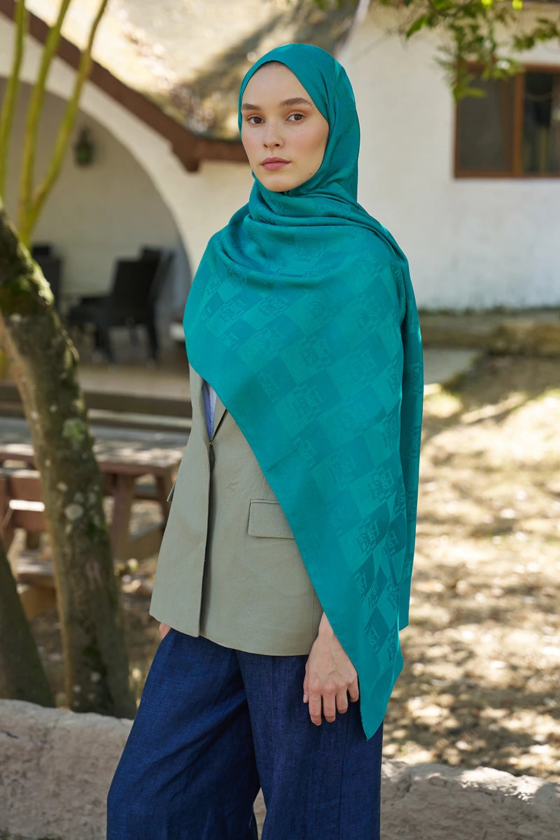 Naia Cotton Monogram Pattern Shawl - Benetton