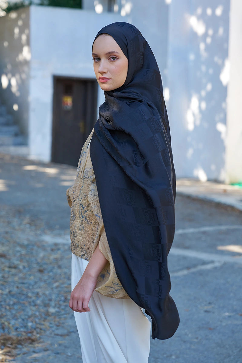 Naia Cotton Monogram Pattern Shawl - Black